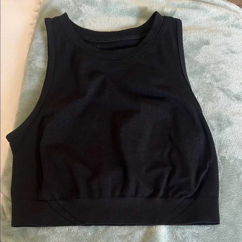 Alphalete Stratus Tank Top - Picture 3 of 5